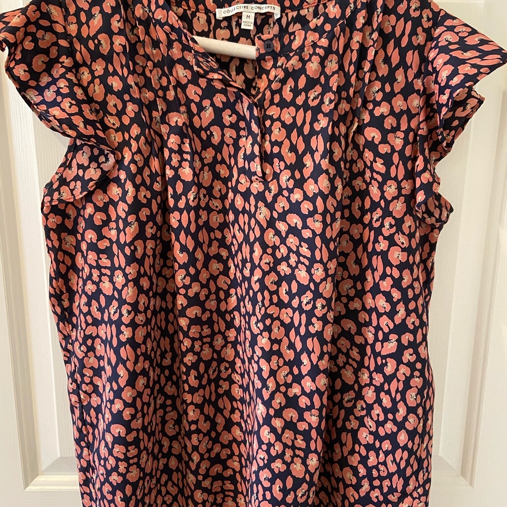 Flowy top with pink, beige and navy design